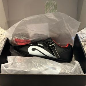 New Peloton Cycling Shoe Size 39 or 8 US